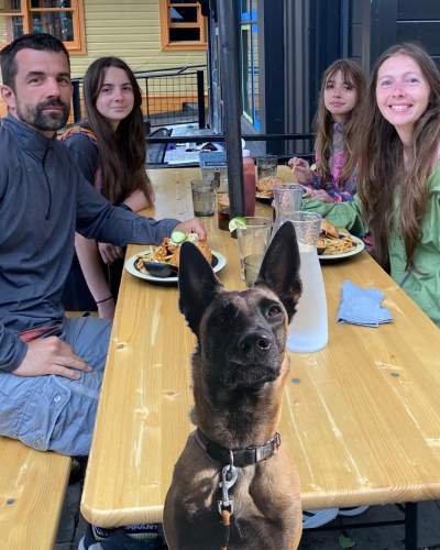 Discover All Cornes - About section - our family